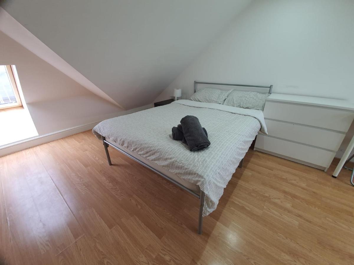Goodmayes Eastwood Rooms מראה חיצוני תמונה