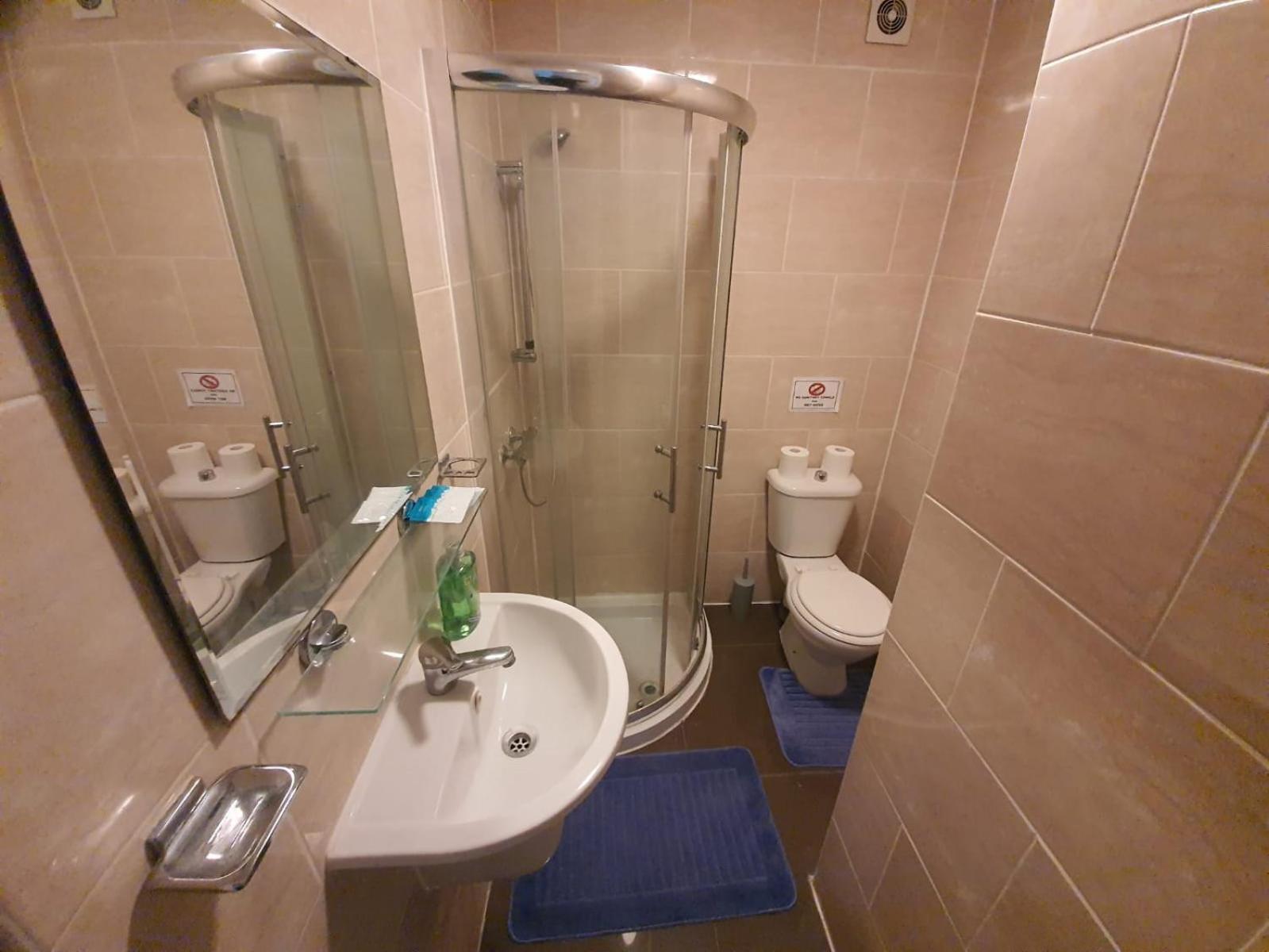 Goodmayes Eastwood Rooms מראה חיצוני תמונה